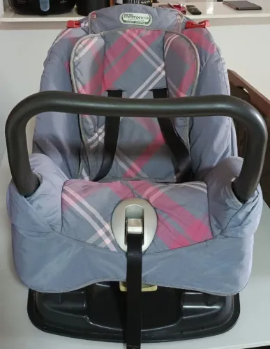 Cadeirinha infantil