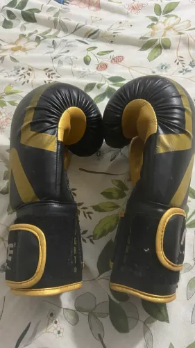 Luva de boxe/muay thai nova nova