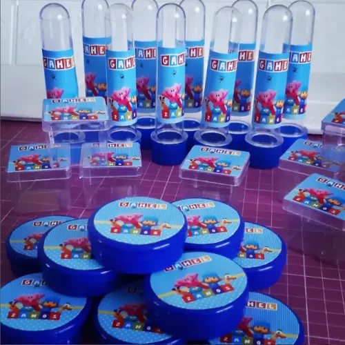 30 LEMBRANCINHAS PERSONALIZADAS / TODOS OS TEMAS