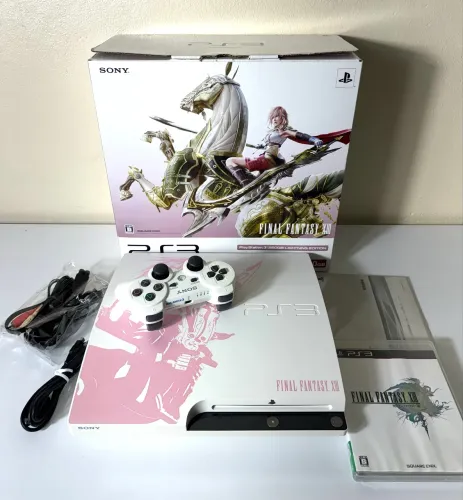 PlayStation 3 Slim edição final fantasy XIII