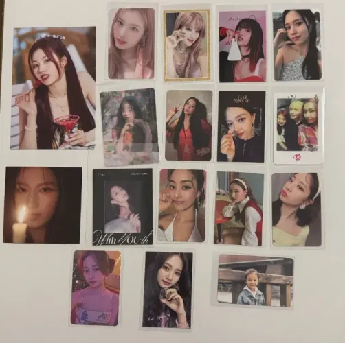 Lote 17 Photocards Oficiais PC Twice Sana Jihyo Mina Tzuyu Momo Dahyun Nayeon K-Pop