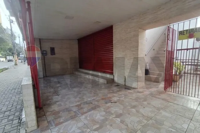Imóvel comercial em Avenida principal. Oportunidade em Campo Grande, Recife.