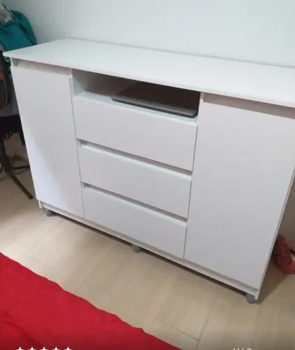 Cômoda nova na caixa, nunca usada e nem montada.