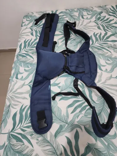 vendo ou troco canguru por relógio ou por outra coisa.