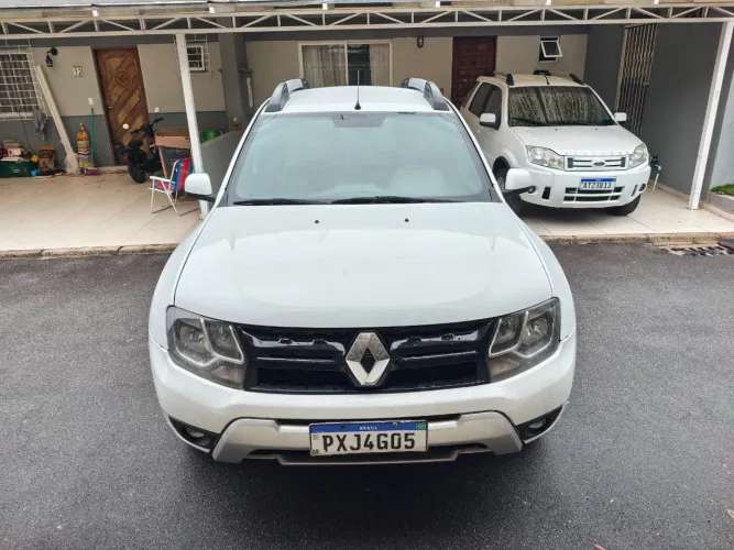 Renault Duster Dynamique 2.0 Hi-flex 16V Aut. 2016