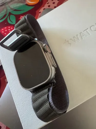 Apple Watch Ultra vende-se ou troca