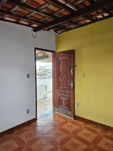 Prédio Nos Barris Com Ponto Comercial + 3 Apartamentos Oportunidade