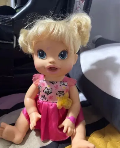 Boneca branca baby alive hora do papa 2013