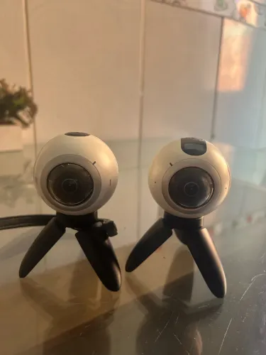 SAMSUNG GEAR 360 - CÂMERA 360° | SM-C200