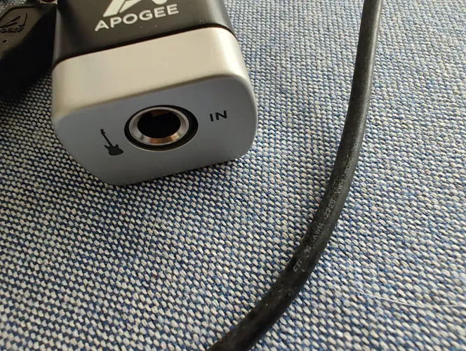 Conector de guitarra para MacBook (~ 2011)