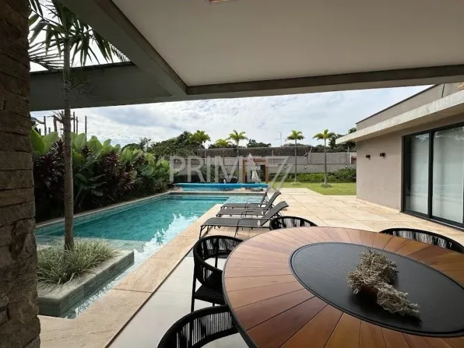Casa mobiliada, alto padrão à venda no Condominio Residencial Jatobás-Piracicaba-SP