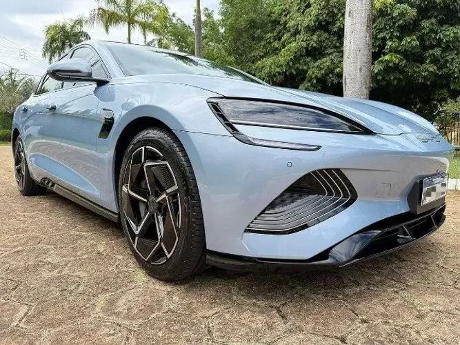 BYD Seal AWD elétrico 2025