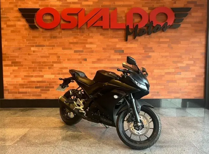 YAMAHA YZF R15 ABS 2026