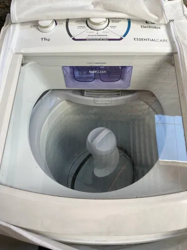 Vende-se máquina de lavar eletrolux 11kg