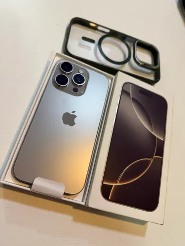 Apple iPhone 16 Pro 256GB Natural Titanium