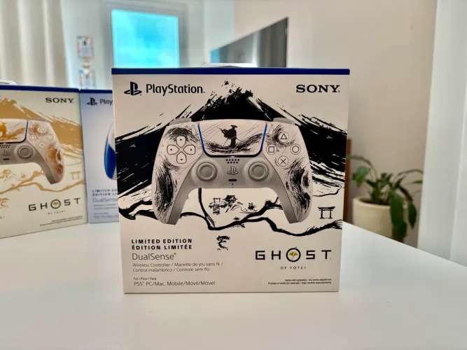 Lacrado / Controle PS5 / Edição limitada