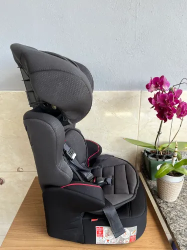 Cadeirinha infantil