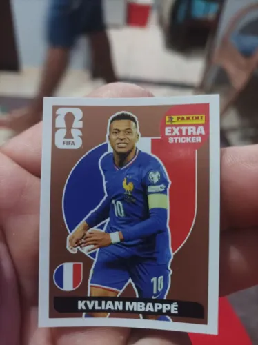 FIGURINHA PANINI ESPECIAL COLEÇÃO COPA 2026"EXTRA STACKER" JOGADOR:KYLIAN MBAPPÉ