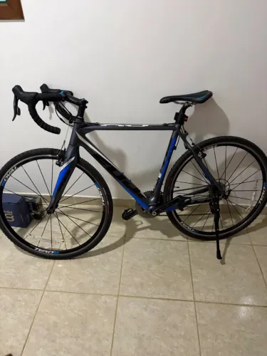 Bicicleta esportiva Fugi