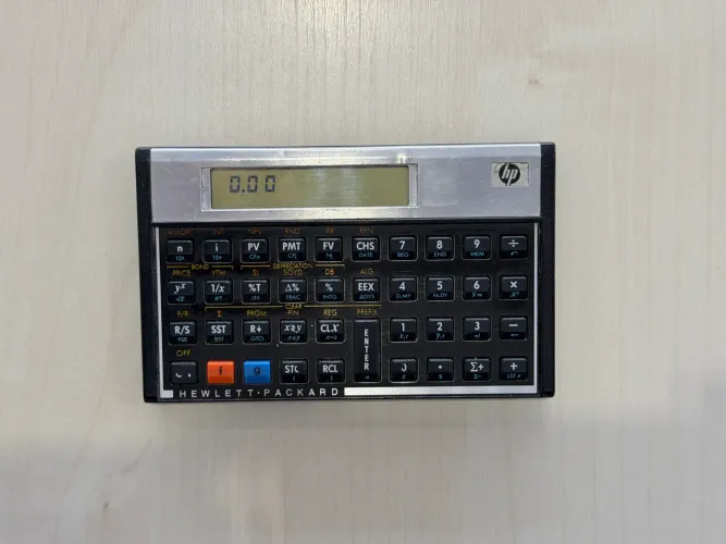 HP12c em ótimo estado.