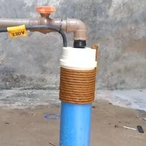 Perfuração de poço artesiano, limpeza e instalação de bomba submersa