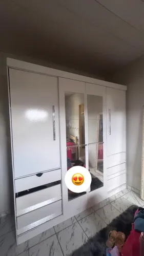 Guarda roupa