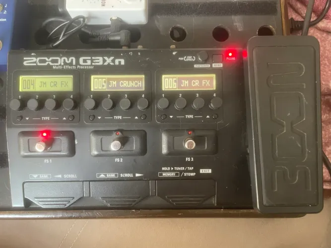 Pedaleira Zoom G3xn