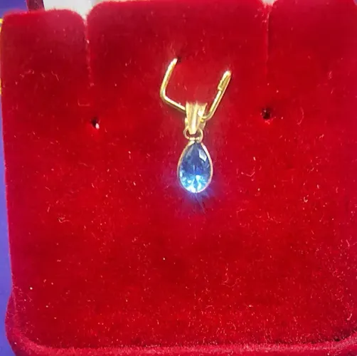Pingente Gota Zircônia Azul 6 mm Ouro 18 Kilates