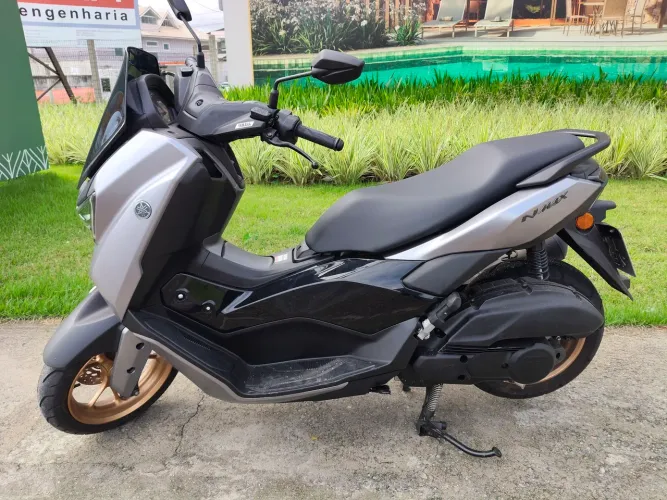 Nmax 160 só 1300km aceito troca