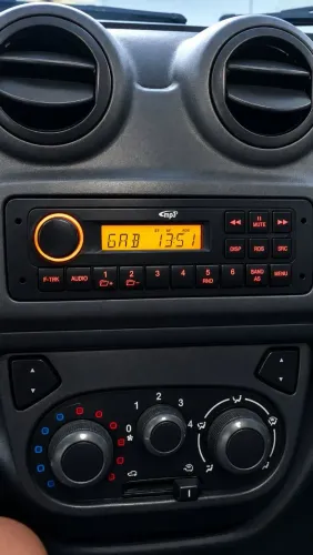 Rádio original Fiat com manual e cartão código