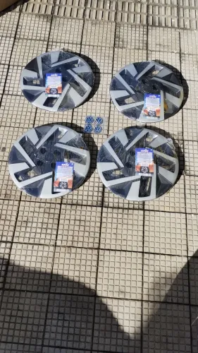 Calotas aro 15 com 4 furos marca Grid