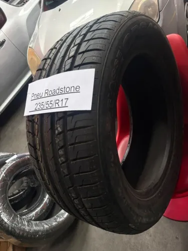 Pneu 235/55/17 ROADSTONE 