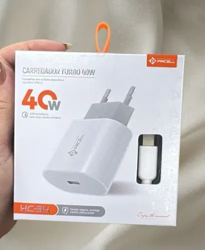 Carregador de iphone 40W USB-C Ligtning.