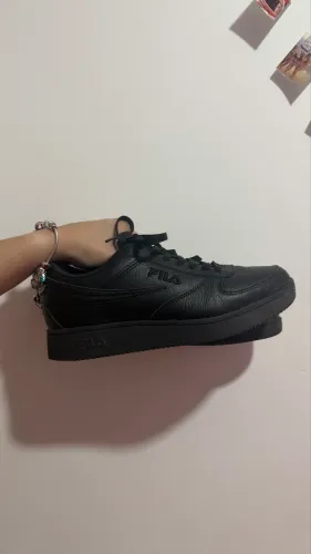 Tênis Fila Preto Importado
