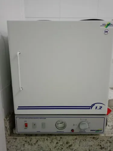 Estufa de secagem - laboratório