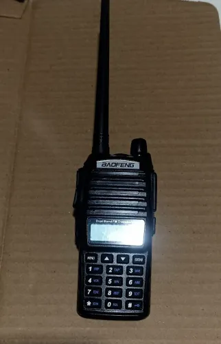 Ht baofeng UV 82 sem bateria