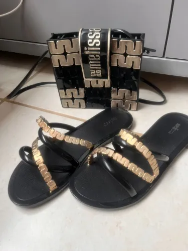 Bolsa e sandalia Melissa