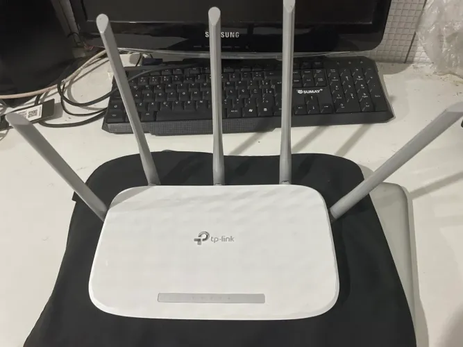 Vendo Urgente aceito proposta Roteador e repetidor Tp-Link Archer C60