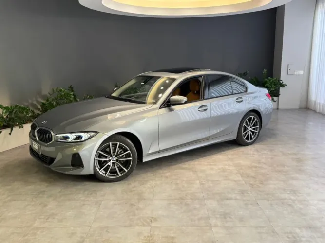 BMW 320I 320i 2024