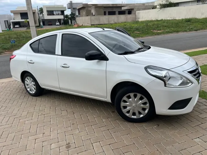 Nissan Versa V-drive Esp.ed. 1.6 16V Flex AUT 2021