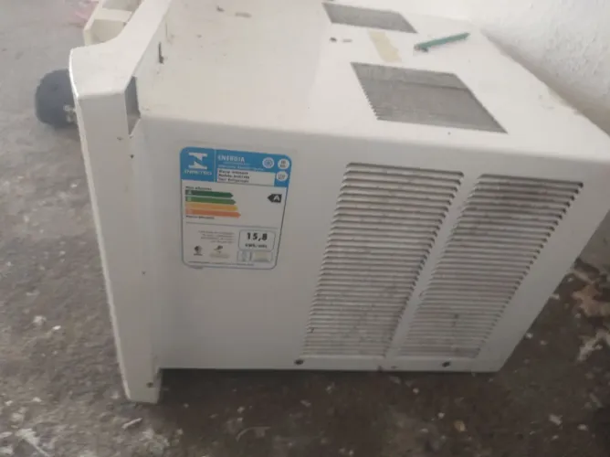 Ar condicionado 7500 BTU Springer midea