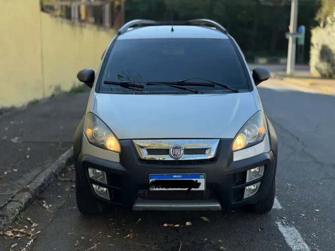 Fiat Idea Advent./ Adv.locker 1.8 MPI Flex 5P 2011