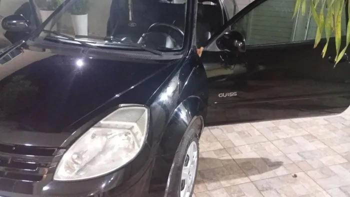 Ford Club Wagon V8 2021