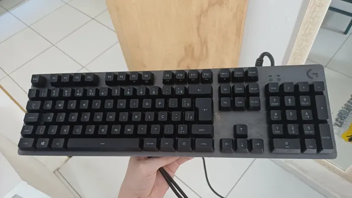 ?[DEFEITO/SUCATA] Teclado Mecânico Logitech G413 ABNT2 - Para retirada de peças