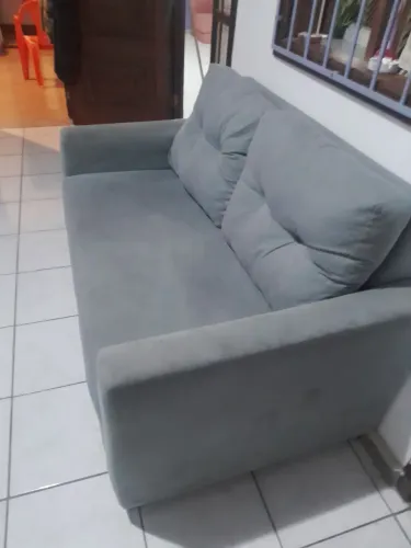 Sofa de dois lugares 