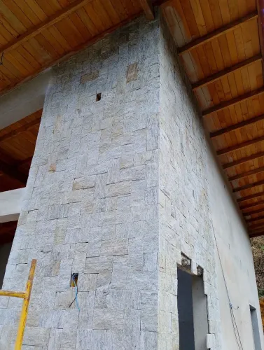 Pedreiro de acabamento em geral