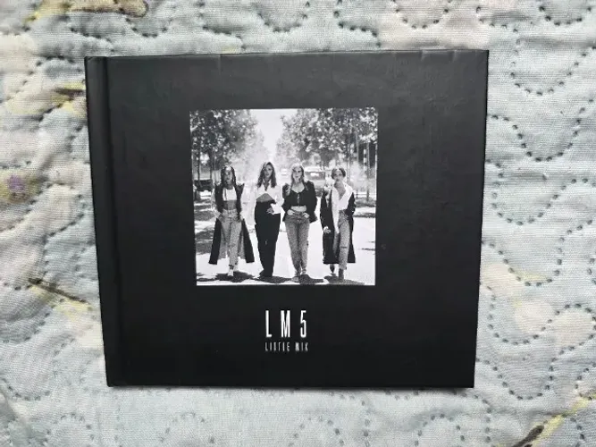 CD Little Mix LM5 Deluxe Edition Hardbook Importado