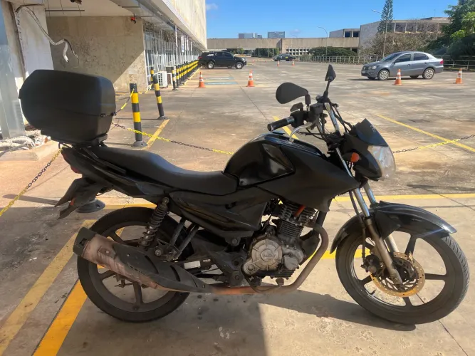 Vende se moto top