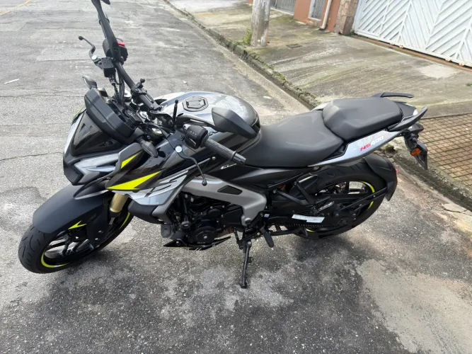 Bajaj Ns400z