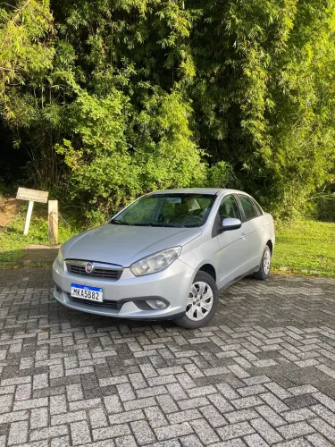 Fiat Grand Siena Attrac. 1.4 EVO F.flex 8V 2013